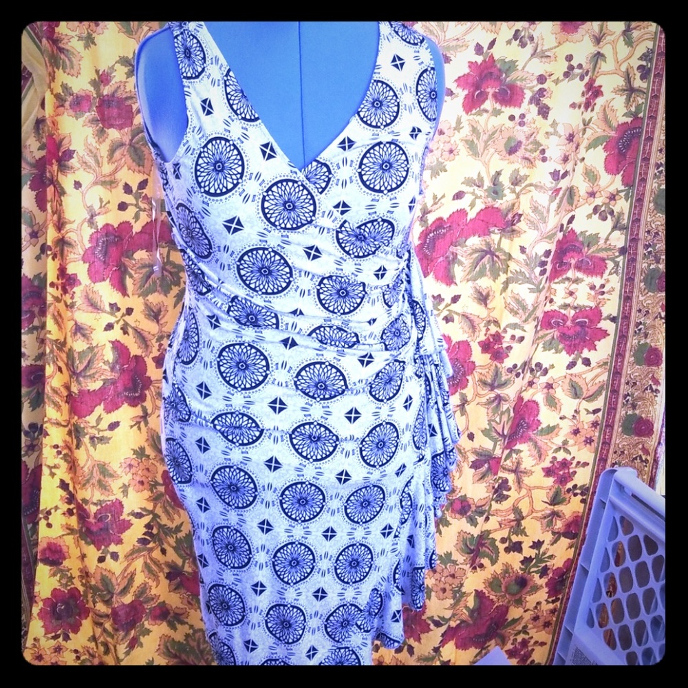 Asymmetrical pattern dress